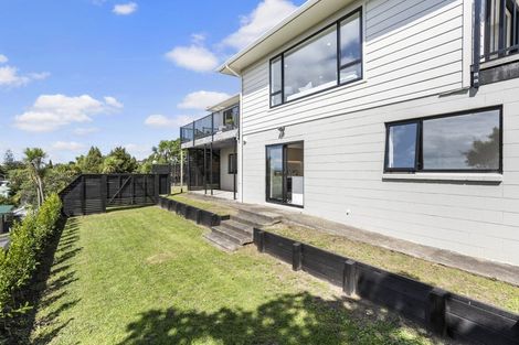 Photo of property in 15 Mcdowell Crescent, Hillcrest, Auckland, 0627