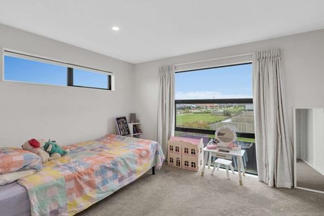 Photo of property in 24 Fairhall Street, Rolleston, 7615