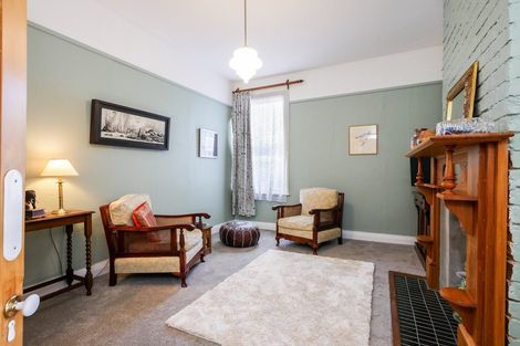 Photo of property in 99 Eglinton Road, Mornington, Dunedin, 9011