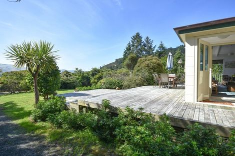 Photo of property in 160 Doctors Point Road, Waitati, 9085
