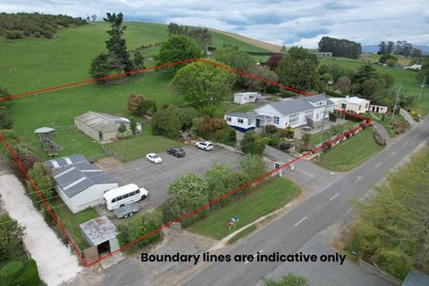 Photo of property in 33 Wellington Street, Enfield, Oamaru, 9491
