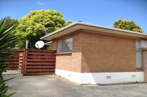 Photo of property in 3/38 Ballater Place, Highland Park, Auckland, 2010