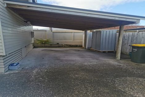Photo of property in 41 Taikata Road, Te Atatu Peninsula, Auckland, 0610