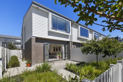 Photo of property in 7 Tahuhu Road, Mount Wellington, Auckland, 1062