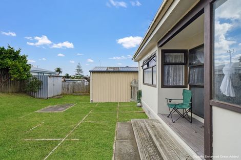 Photo of property in 214 Puriri Street, Castlecliff, Whanganui, 4501