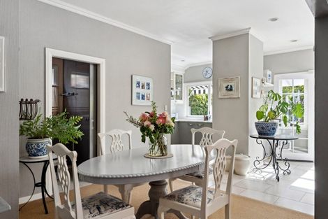 Photo of property in 90 Iranui Road, Inner Kaiti, Gisborne, 4010