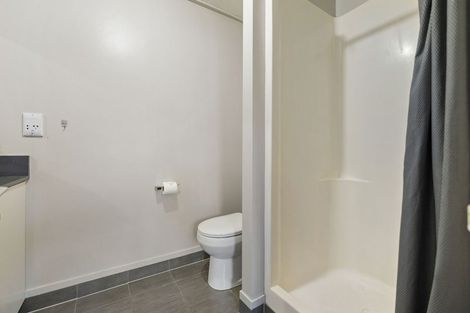 Photo of property in 5/42 Hallenstein Street, Queenstown, 9300