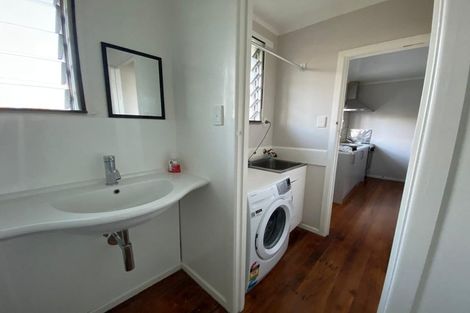 Photo of property in 2/49 Miro Street, New Lynn, Auckland, 0600