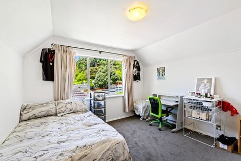 Photo of property in 226 Waddington Drive, Naenae, Lower Hutt, 5011