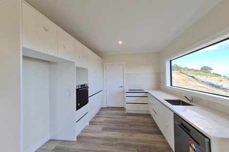 Photo of property in 983 Hibiscus Coast Highway, Waiwera, Orewa, 0994