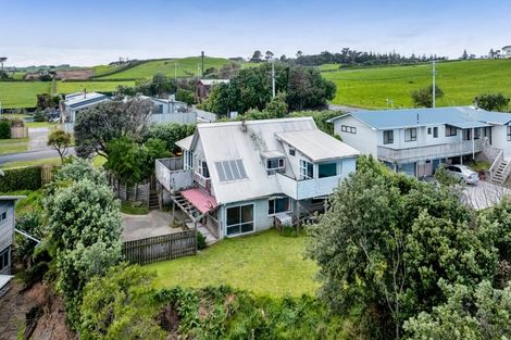 Photo of property in 3 Hira Street, Ohawe, Hawera, 4671