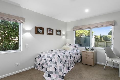 Photo of property in 11 Holyport Close, Fairfield, Dunedin, 9018