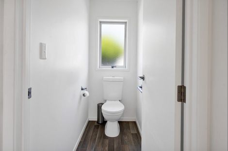 Photo of property in 17 Mcnaughton Street, Waitara, 4320