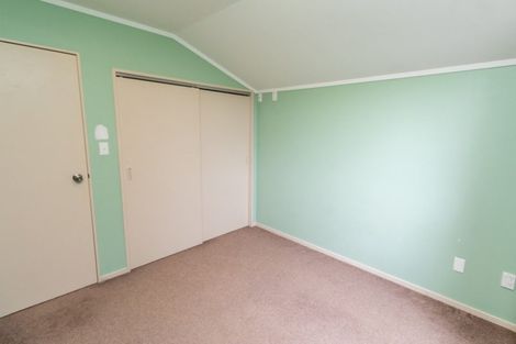 Photo of property in 51 Sunrise Boulevard, Tawa, Wellington, 5028