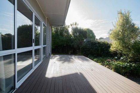 Photo of property in 7 Ilkley Place, Ilam, Christchurch, 8041