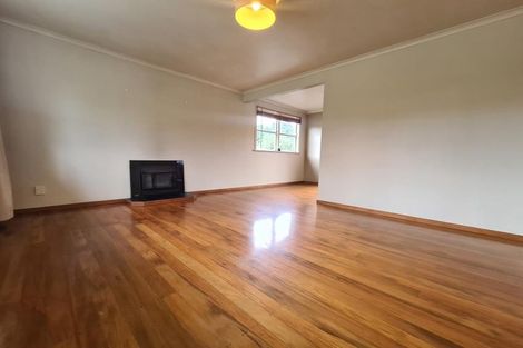 Photo of property in 20 Hartley Terrace, Massey, Auckland, 0614