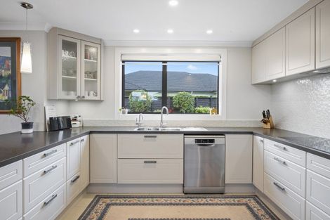 Photo of property in 22 William Andrew Road, Pukekohe, 2120