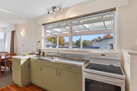 Photo of property in 7 Kent Crescent, Awapuni, Palmerston North, 4412