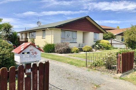 Photo of property in 34 Seadown Crescent, Amberley, 7410