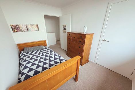 Photo of property in 15 Holystone Road, Whitby, Porirua, 5024