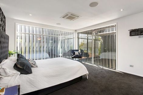 Photo of property in 54 Office Road, Merivale, Christchurch, 8014