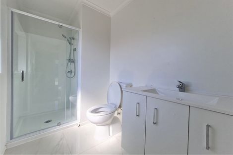 Photo of property in 33 Sandwick Drive, Weymouth, Auckland, 2103