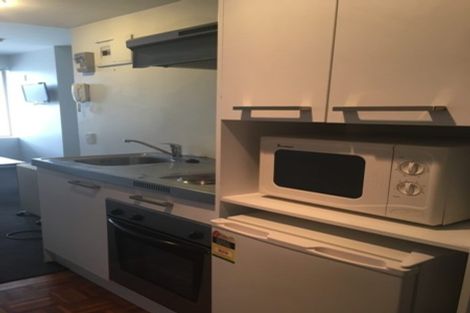 Photo of property in Orange Apartments/victoria Centr, 907/169 The Terrace, Wellington Central, Wellington, 6011