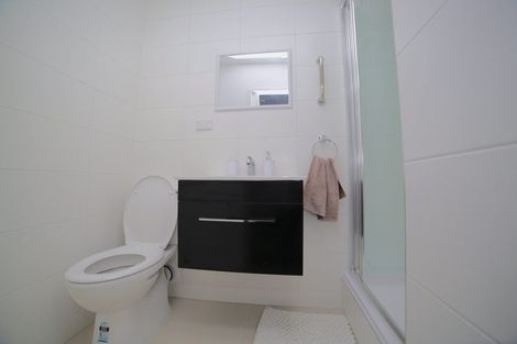 Photo of property in 10/11 Kingsway Avenue, Sandringham, Auckland, 1025