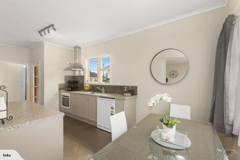 Photo of property in 5 Rumgay Street, Fairfield, Lower Hutt, 5011