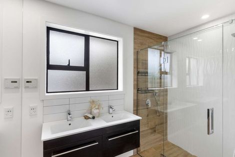 Photo of property in 16 Cottonwood Street, Parklands, Christchurch, 8083