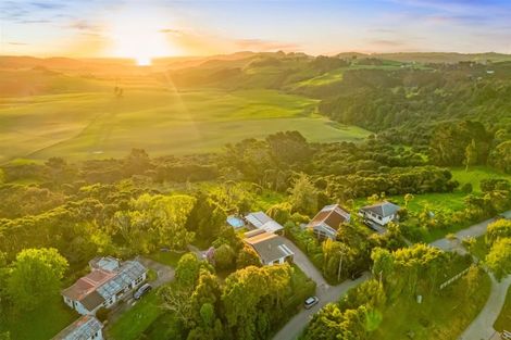 Photo of property in 9 Hamilton Road, Waimauku, 0881