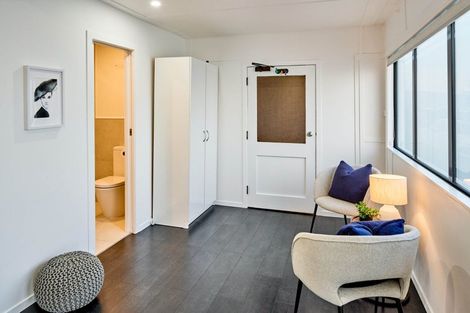 Photo of property in 443 The Esplanade, Island Bay, Wellington, 6023