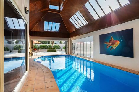 Photo of property in 1 Daresbury Lane, Fendalton, Christchurch, 8014