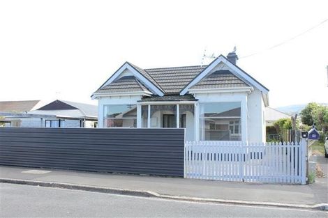 Photo of property in 48 Oxford Street, South Dunedin, Dunedin, 9012