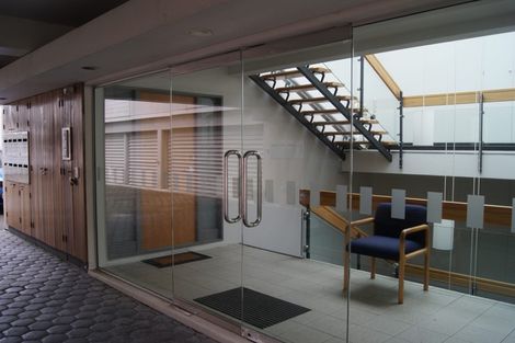 Photo of property in 4/9 Wilkinson Street, Oriental Bay, Wellington, 6011