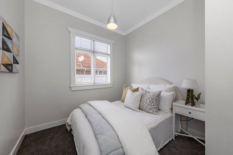 Photo of property in 25 Lambeth Road, Mount Eden, Auckland, 1041