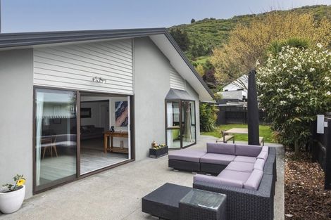 Photo of property in 88 Bowenvale Avenue, Cashmere, Christchurch, 8022