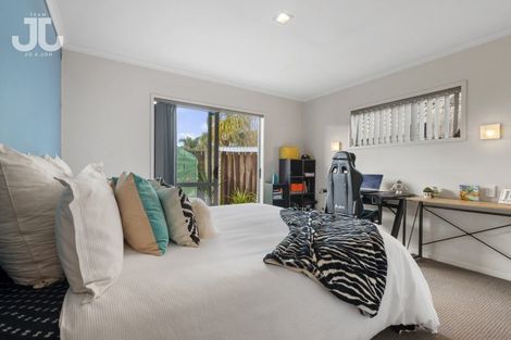 Photo of property in 60b Forrester Drive, Welcome Bay, Tauranga, 3112