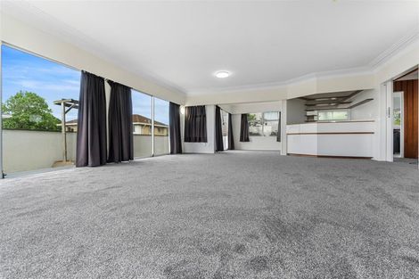 Photo of property in 46 Redoubt Road, Goodwood Heights, Auckland, 2105