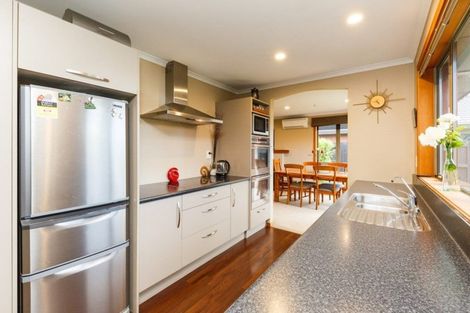 Photo of property in 44 Roberts Line, Kelvin Grove, Palmerston North, 4414