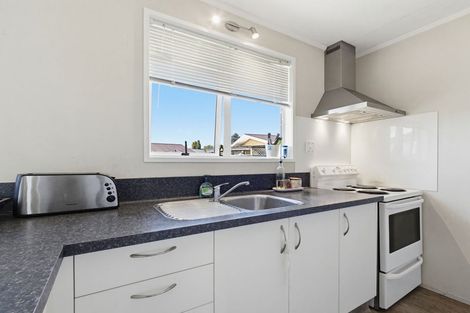 Photo of property in 4 Jupiter Street, Milson, Palmerston North, 4414