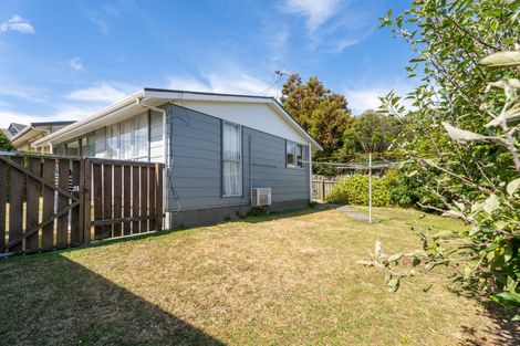 Photo of property in 61 Cunliffe Street, Churton Park, Wellington, 6037