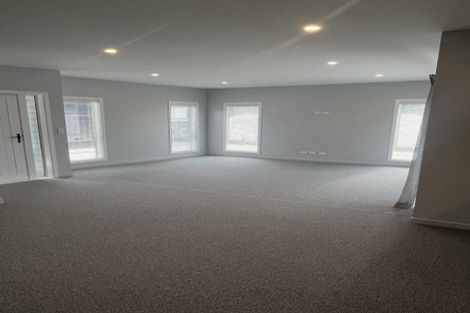 Photo of property in 17a Avenue Road, Greenmeadows, Napier, 4112