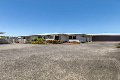 Photo of property in 10a Oriental Street, Welbourn, New Plymouth, 4312