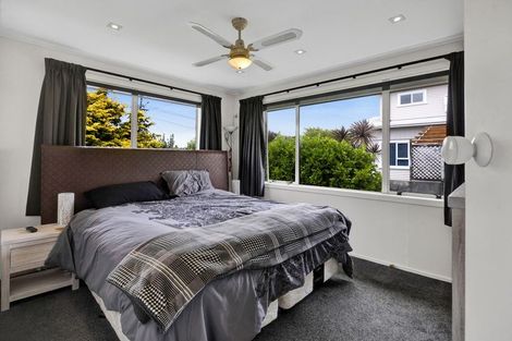 Photo of property in 3 Cowling Road, Hurdon, New Plymouth, 4310