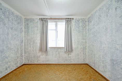 Photo of property in 33 Liverpool Crescent, Flaxmere, Hastings, 4120