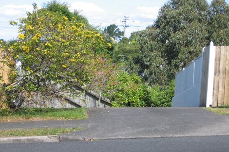 Photo of property in 2/163 Oaktree Avenue, Browns Bay, Auckland, 0630