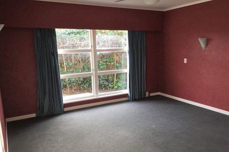 Photo of property in 24 Vardon Road, St Andrews, Hamilton, 3200