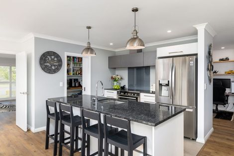 Photo of property in 14 Ballinger Place, Kaiapoi, 7630