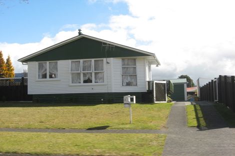Photo of property in 39 Te Takinga Street, Turangi, 3334